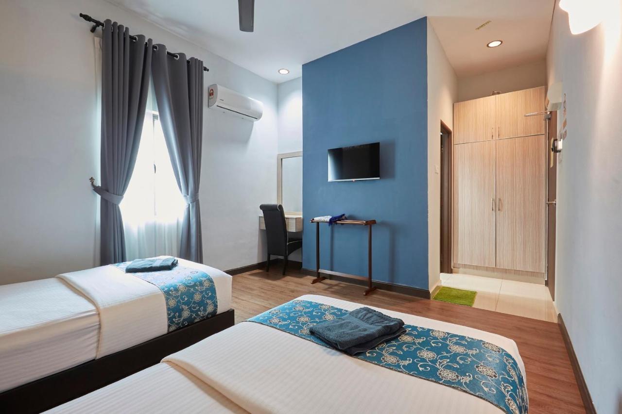 D' Qamar Guesthouse كوانتان المظهر الخارجي الصورة